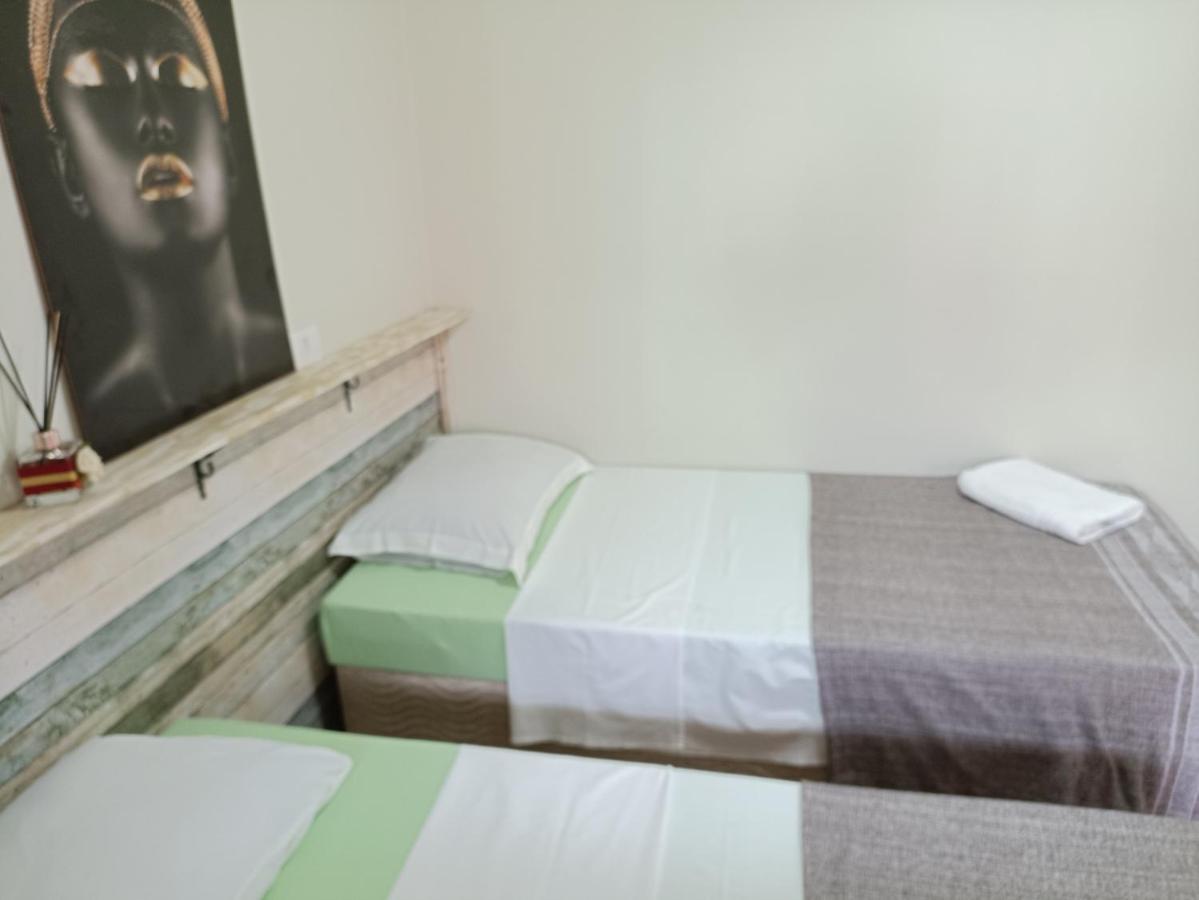 Alpha Hospedaria & Hostel Londrina Exterior photo